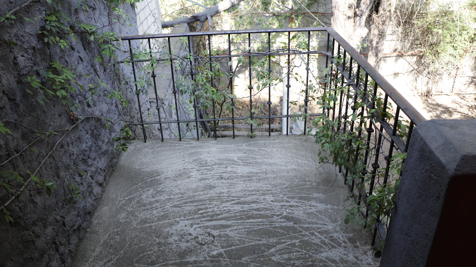 COMMERCIAL HOUSE FOR RENT IN BRENAMIEL OAXACA